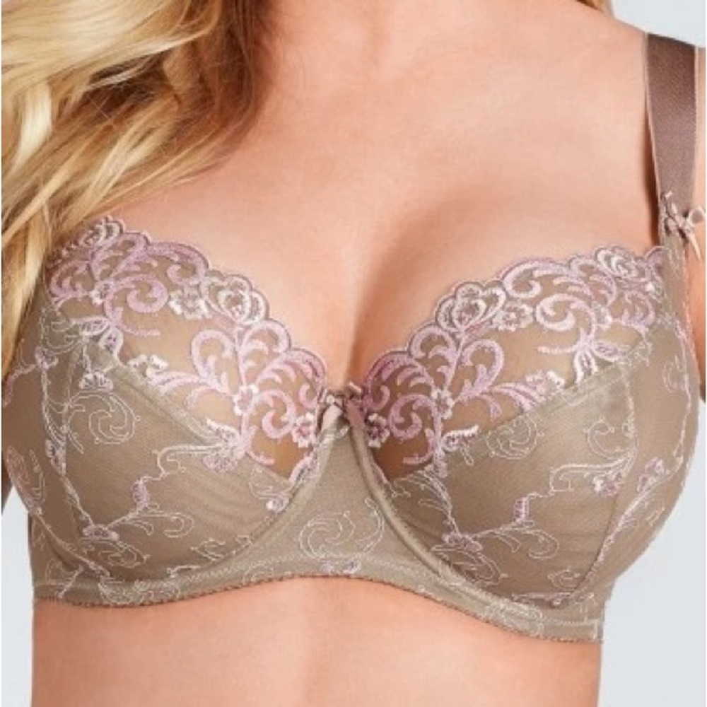NWT Nessa Bra Soft Juliette 32F UK 32G US 70G EU embroidery